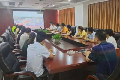 熱烈慶祝中國(guó)共產(chǎn)黨成立100周年！